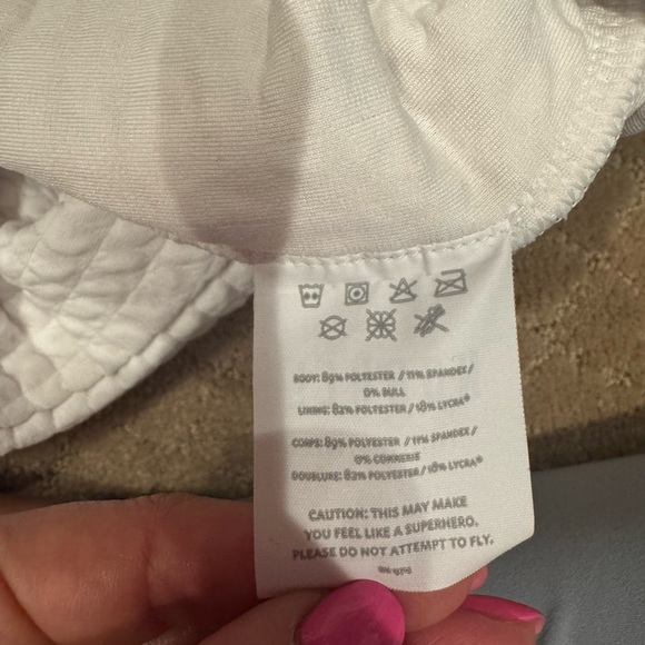 NOBULL  white full zip waffle knit jacket with hood size xs - Picture 5 of 5